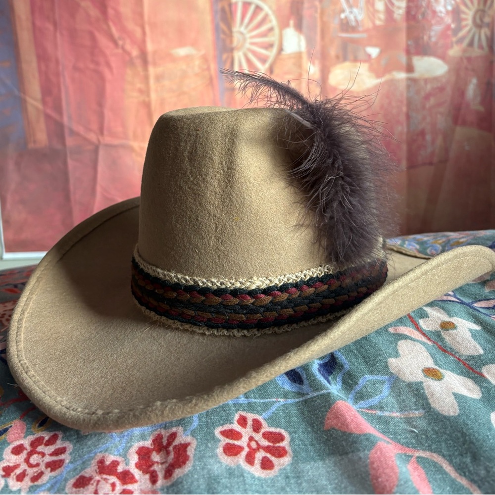 Vintage Lanning Belleville Wool Cowboy Hat w/ Feather Accent – Size 7 / 57